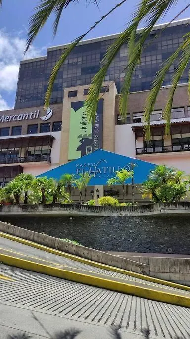 Lindo Y Acogedor Apartamento En La Trinidad, Caracas 0*,