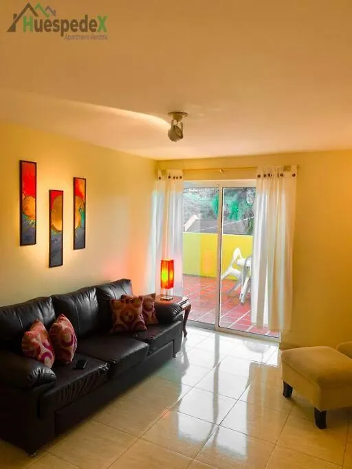 Lindo Y Acogedor Apartamento En La Trinidad, Caracas
